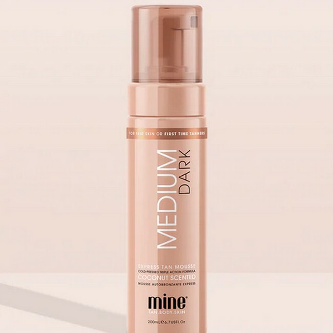 MineTan - Medium Dark Self Tan Mousse - 200 ml - Billede 2