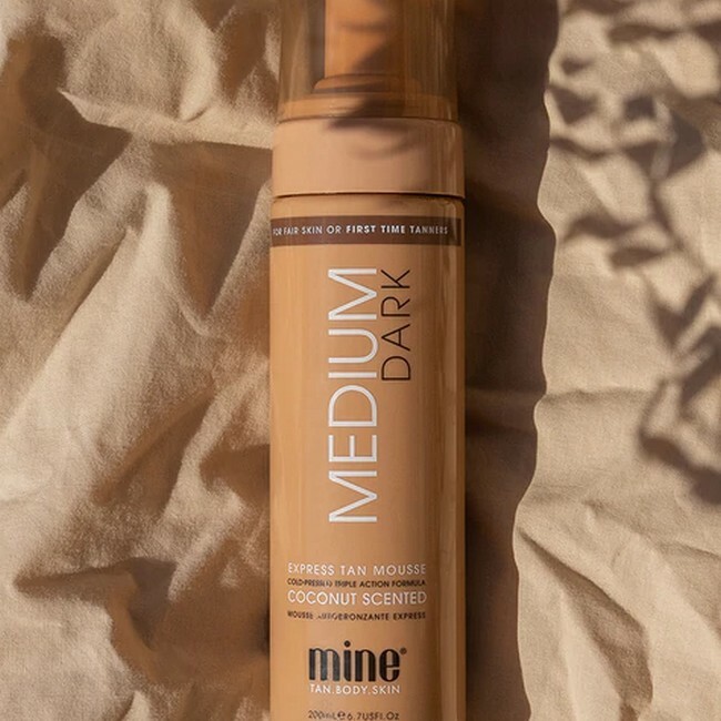 MineTan - Medium Dark Self Tan Mousse - 200 ml - Billede 3