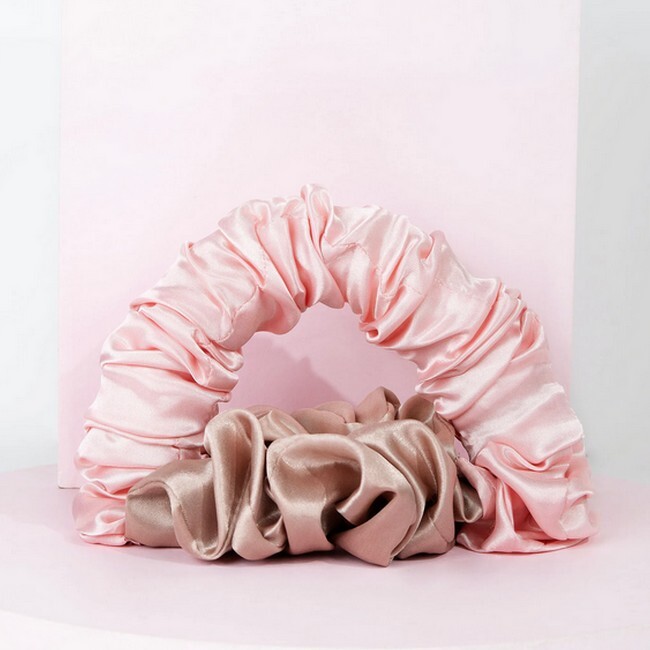 BrushWorks - Heatless Curling Scrunchie - Billede 2
