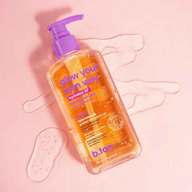 b.tan - Glow Your Own Way Hydrated AF Tanning Gel 236 ml - Billede 2