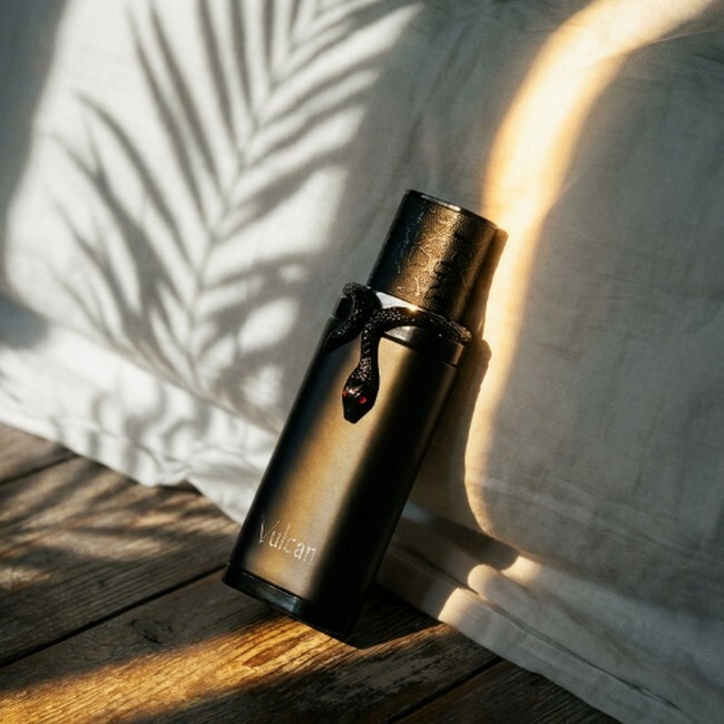 French Avenue - Vulcan Black Friday Eau de Parfum - 100 ml - Billede 2